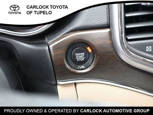 Used 2018 Jeep Grand Cherokee Limited image 15