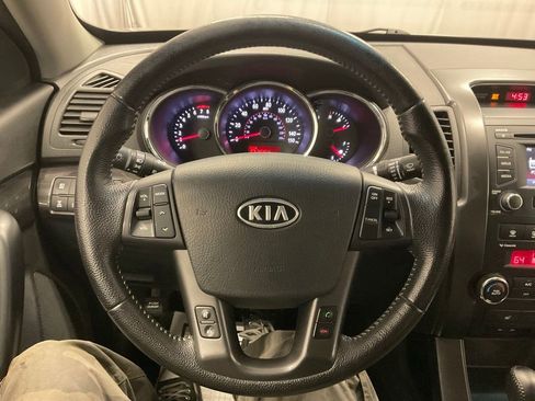 Used 2013 Kia Sorento EX AWD/4WD image 13