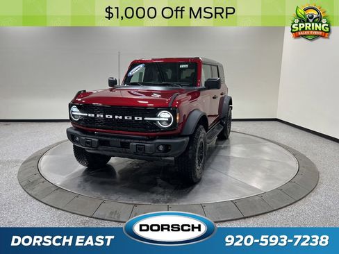 New 2026 Ford Bronco Badlands w/ Sasquatch Package image 1