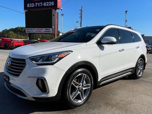 Used 2019 Hyundai Santa Fe XL image 4