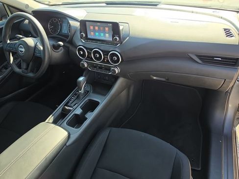 Certified 2025 Nissan Sentra S FWD image 11