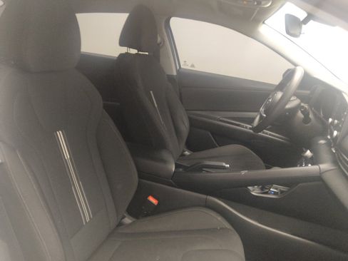 Used 2021 Hyundai Elantra SEL FWD image 21