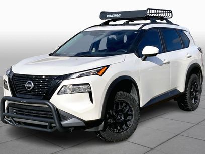 Used 2023 Nissan Rogue SV w/ SV Premium B Package