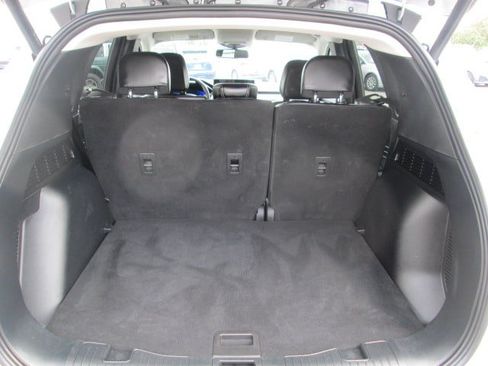 Used 2025 Ford Escape Platinum AWD/4WD image 11