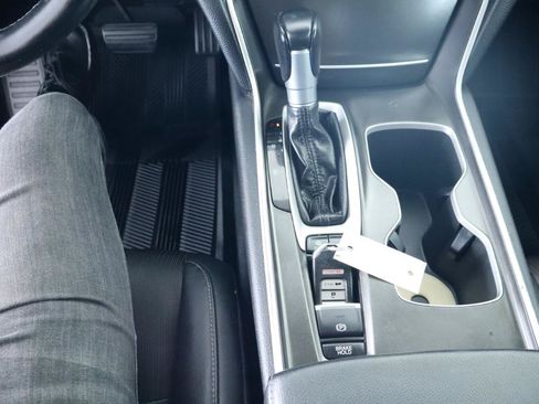 Used 2018 Honda Accord Sport image 25