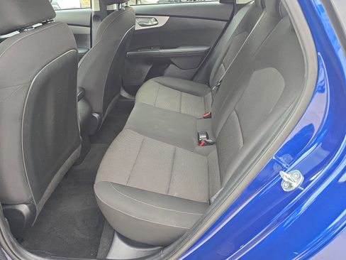 Certified 2023 Kia Forte LXS w/ LXS Technology Package FWD image 16