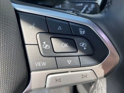 New 2026 Volkswagen Atlas Cross Sport SEL Premium R-Line image 33