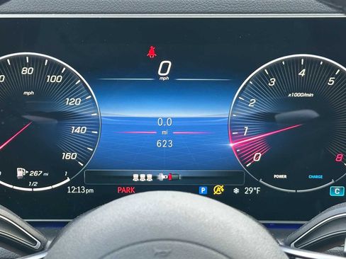 Used 2026 Mercedes-Benz GLE 350 4MATIC image 25