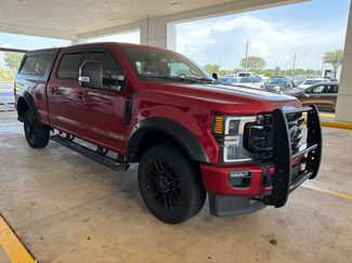 Used 2022 Ford F250 Lariat w/ Black Appearance Package AWD/4WD video 1