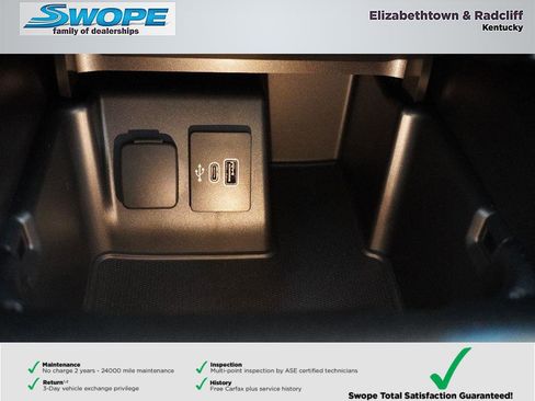 Certified 2025 Ford Explorer ST image 22