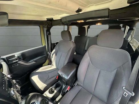 Used 2013 Jeep Wrangler Unlimited Sport image 18