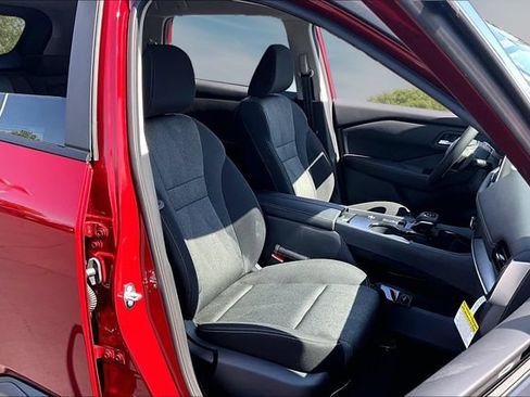 New 2026 Nissan Rogue SV FWD image 9