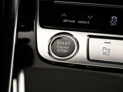 New 2026 Audi Q8 Premium Plus image 30