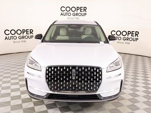New 2026 Lincoln Corsair Reserve FWD image 10