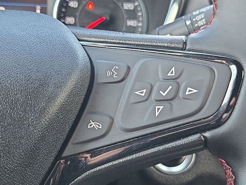 Used 2023 Chevrolet Equinox RS w/ LPO, Floor Liner Package image 32