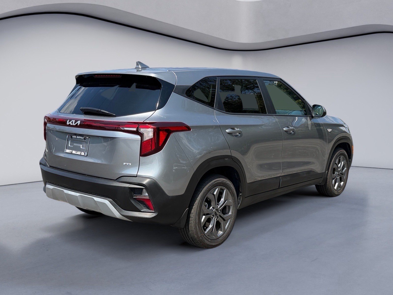 Used 2024 Kia Seltos LX AWD/4WD image 5