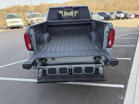 Used 2026 GMC Sierra 1500 AT4 w/ AT4 Premium Package image 20