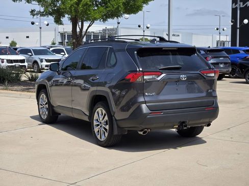 Used 2023 Toyota RAV4 XLE Premium FWD image 3