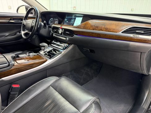 Used 2019 Genesis G90 3.3T Premium AWD/4WD image 14