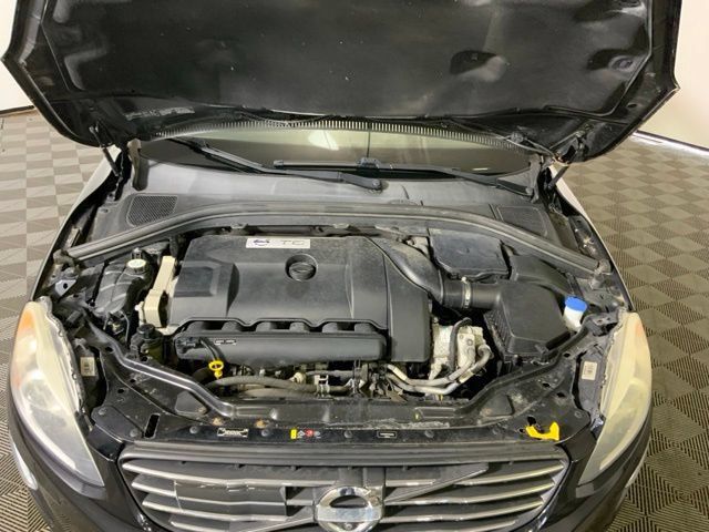 Used 2015 Volvo XC60 T6 Platinum w/ Protection Package AWD/4WD image 39