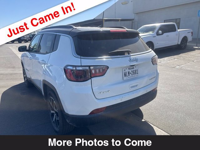 Used 2025 Jeep Compass Limited AWD/4WD image 3