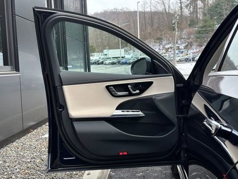Used 2026 Mercedes-Benz E 350 4MATIC Sedan image 18