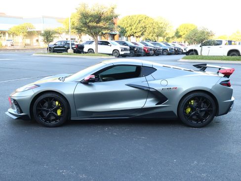 Used 2022 Chevrolet Corvette Stingray Premium Cpe RWD image 38