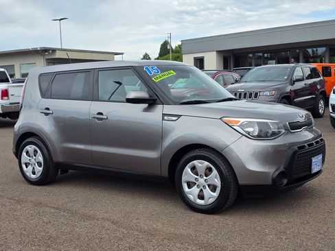 Used 2015 Kia Soul FWD image 25