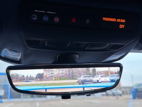 Used 2021 Chevrolet Corvette Stingray Premium Cpe w/ Z51 Performance Package image 43