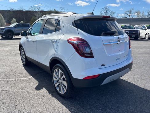 Used 2020 Buick Encore Preferred image 5