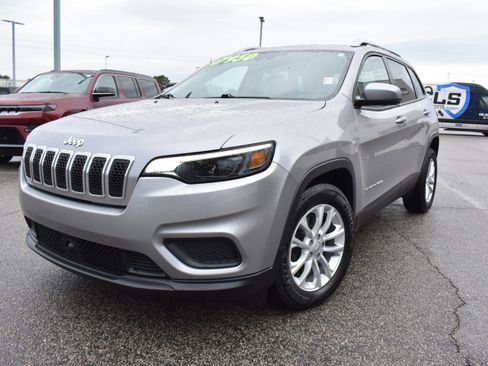 Used 2021 Jeep Cherokee Latitude image 5