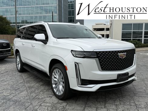 Used 2023 Cadillac Escalade ESV Luxury RWD image 1
