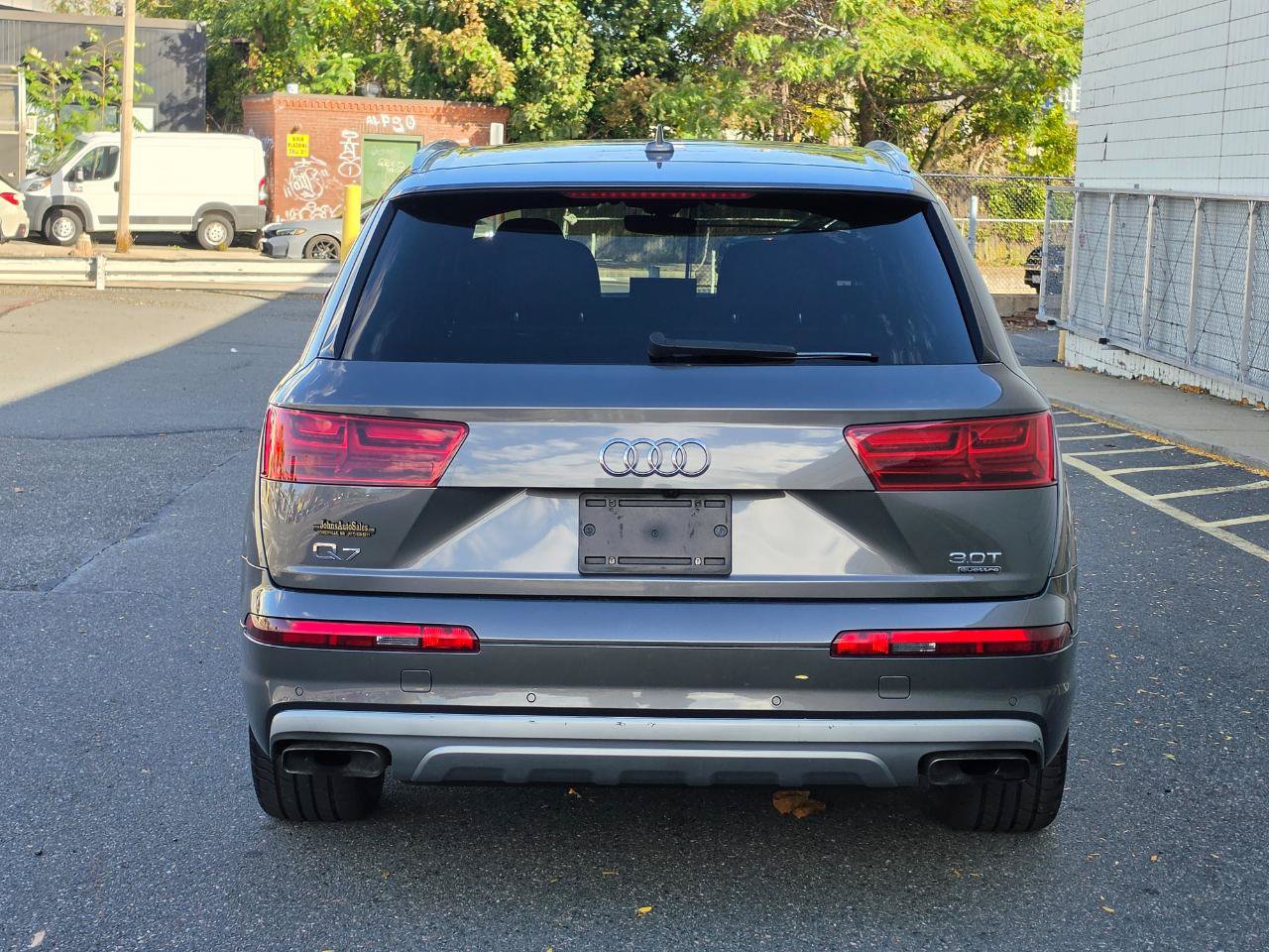 Used 2018 Audi Q7 3.0T Premium Plus w/ Premium Plus Package AWD/4WD image 7