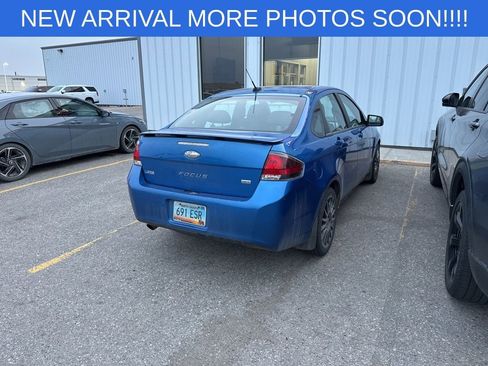 Used 2010 Ford Focus SES FWD image 8