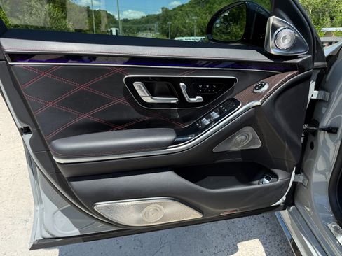 Used 2024 Mercedes-Benz S 63 AMG S image 85