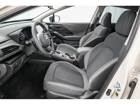 Used 2025 Subaru Crosstrek 2.5i Premium AWD/4WD image 19