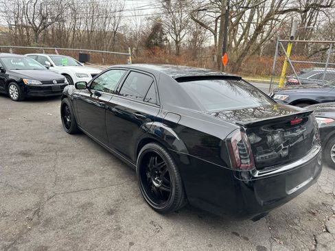 Used 2014 Chrysler 300 C RWD image 11