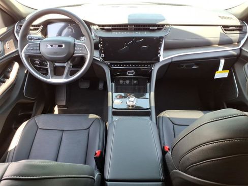 New 2026 Jeep Grand Cherokee Limited AWD/4WD image 10