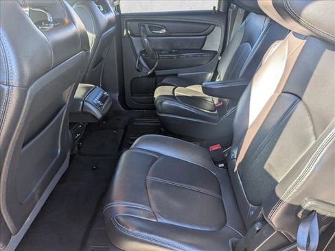 Used 2017 GMC Acadia Limited SLT image 19