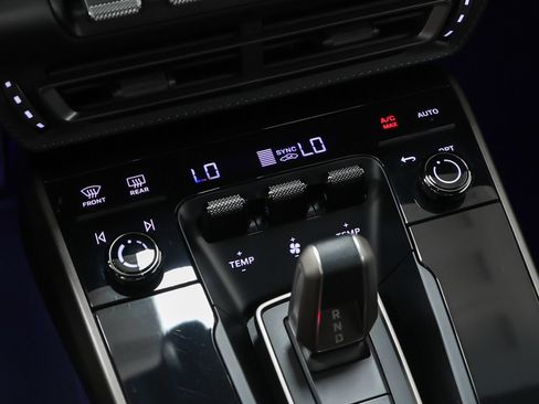 Certified 2025 Porsche 911 Turbo S AWD/4WD image 76