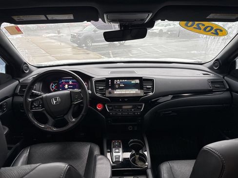 Used 2020 Honda Passport Touring image 12
