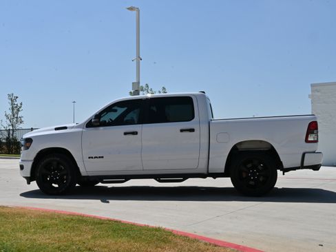 Used 2023 RAM 1500 Lone Star AWD/4WD image 6