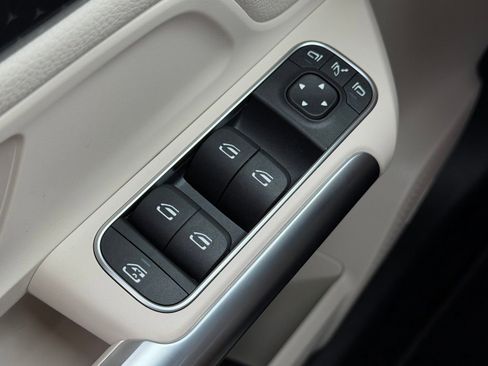 Certified 2025 Mercedes-Benz GLA 250 image 21
