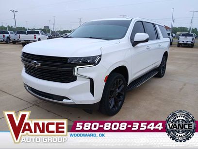 Used 2022 Chevrolet Suburban LT w/ Luxury Package