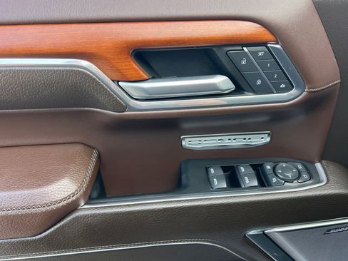 Used 2023 GMC Sierra 1500 Denali w/ Denali Reserve Package image 13