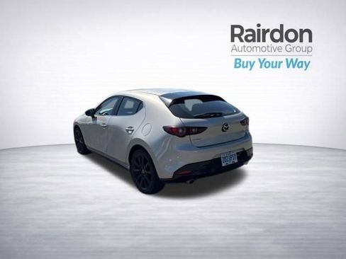Used 2024 MAZDA MAZDA3 s FWD image 5