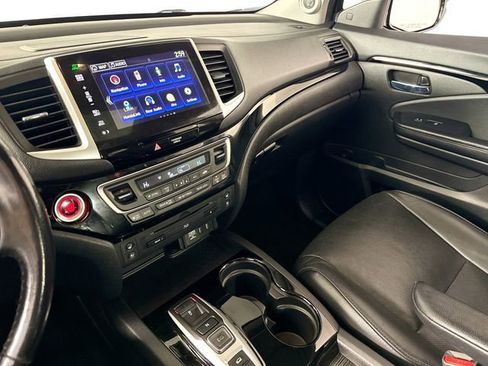 Used 2016 Honda Pilot Elite image 38