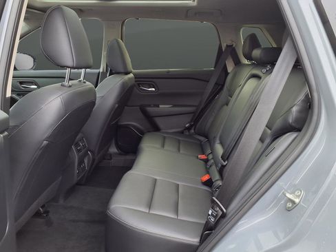 Used 2025 Nissan Rogue SL w/ SL Premium Package AWD/4WD image 52