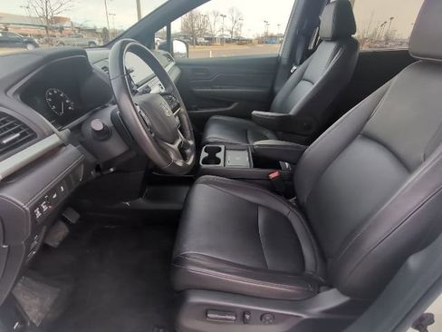 Used 2025 Honda Odyssey Sport-L image 12