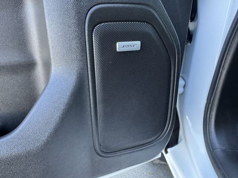 Used 2023 GMC Sierra 3500 SLT w/ SLT Preferred Package image 12